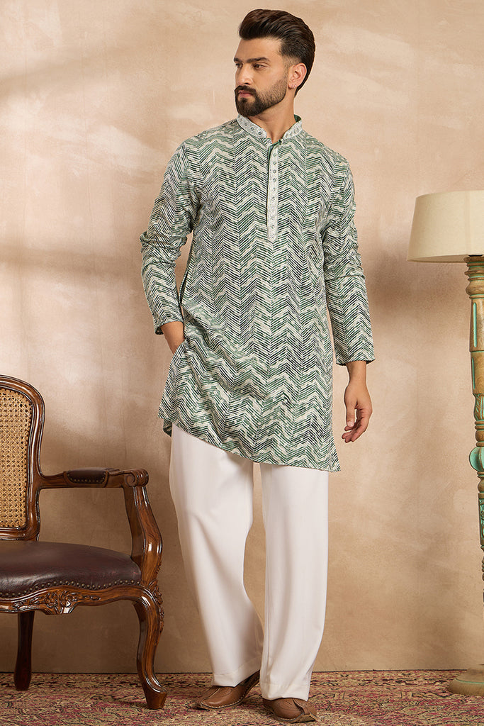 Green Silk Blend Solid Embroidered Straight Kurta MKU1664