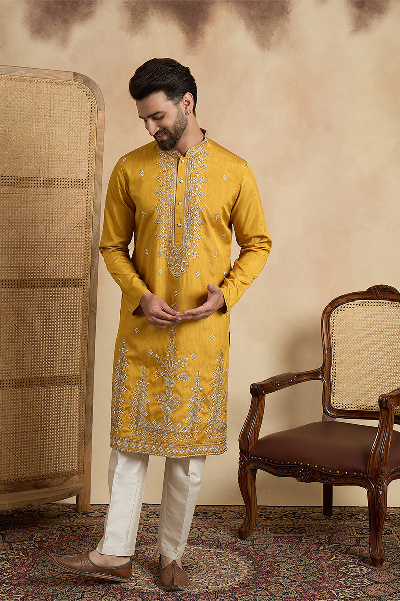 Yellow Silk Blend Solid Embroidered Straight Kurta With Trouser MKSET2525