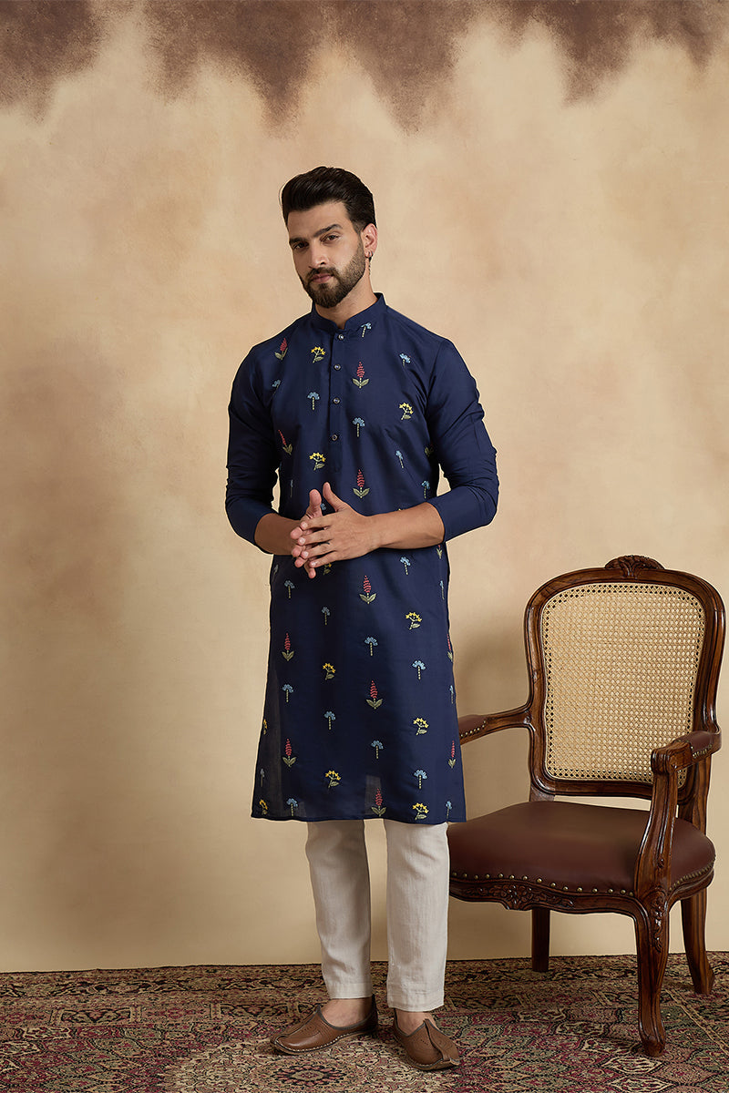 Navy Blue Silk Blend Solid Embroidered Thread Work Kurta With Trouser MKSET2468