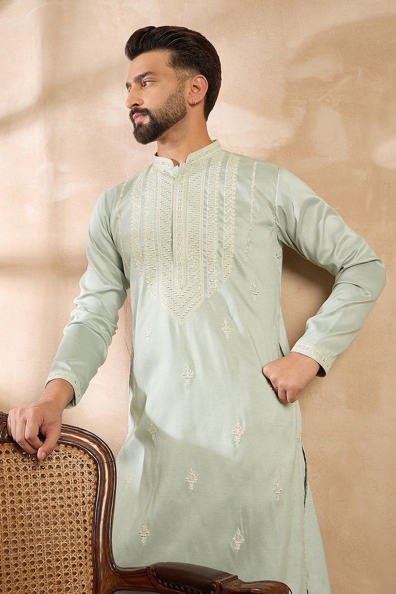 Green Silk Blend Geometric Embroidered Straight Kurta With Trouser MKSET1686