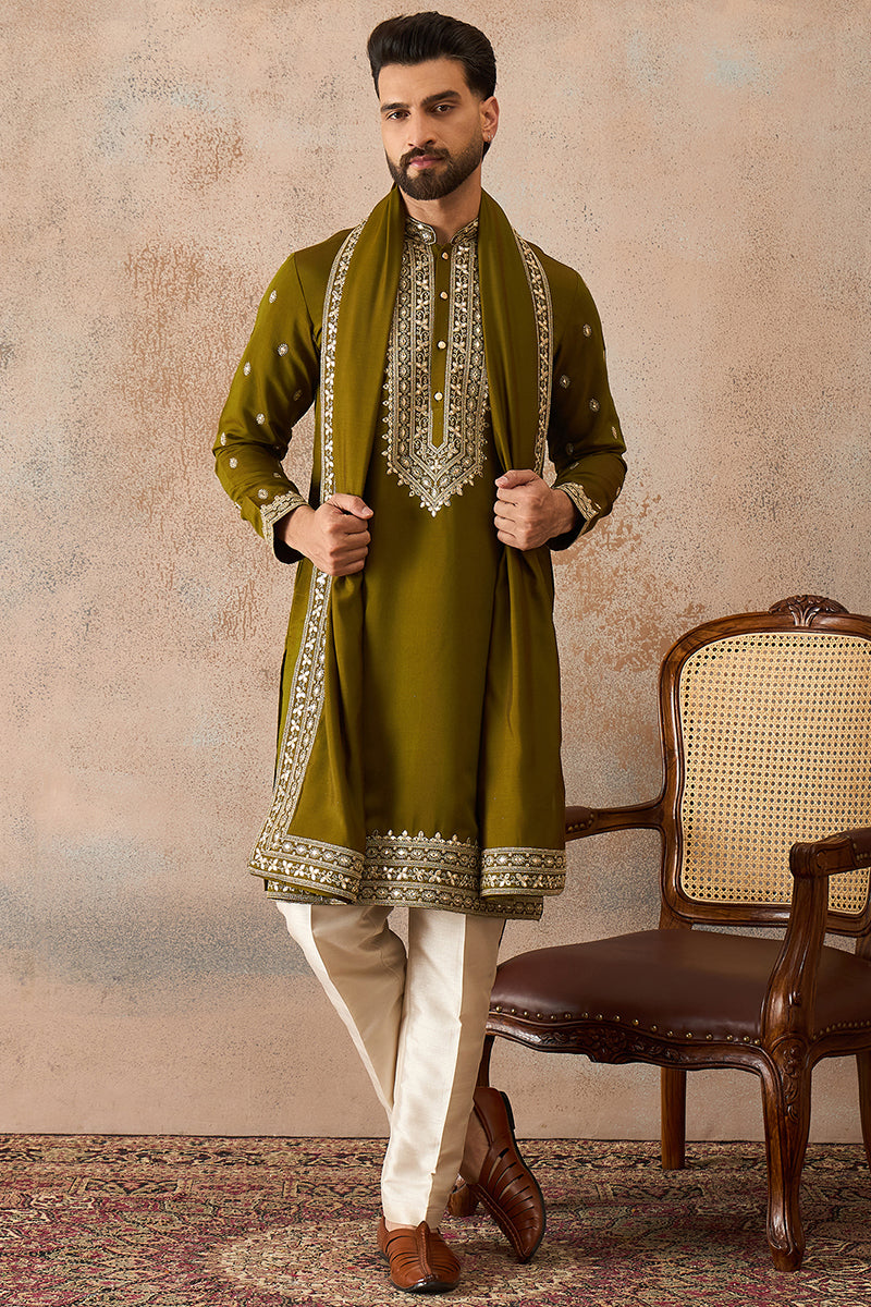 Green Silk Blend Solid Embroidered Kurta With Dupatta MKUD1031