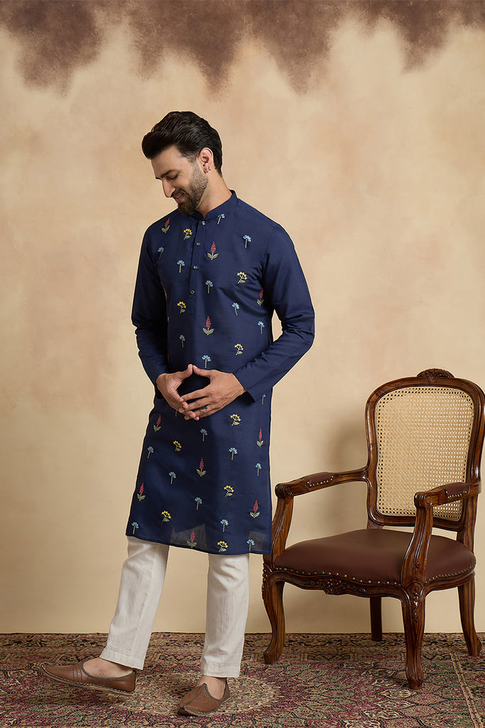Navy Blue Silk Blend Solid Embroidered Thread Work Kurta With Trouser MKSET2468