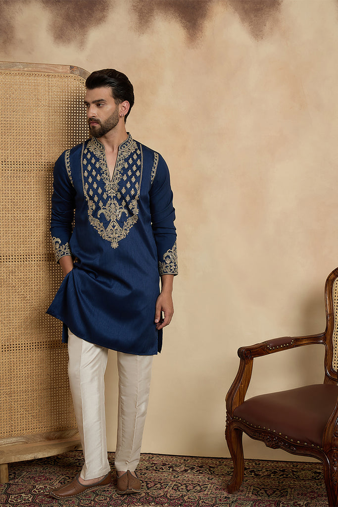 Blue Silk Blend Solid Embroidered Kurta With Trouser MKSET2448