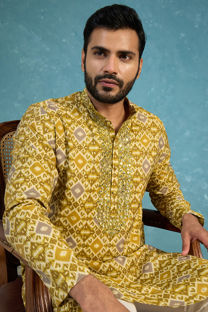 Green Silk Blend Ethnic Motifs Ikat Printed Kurta MKU1894