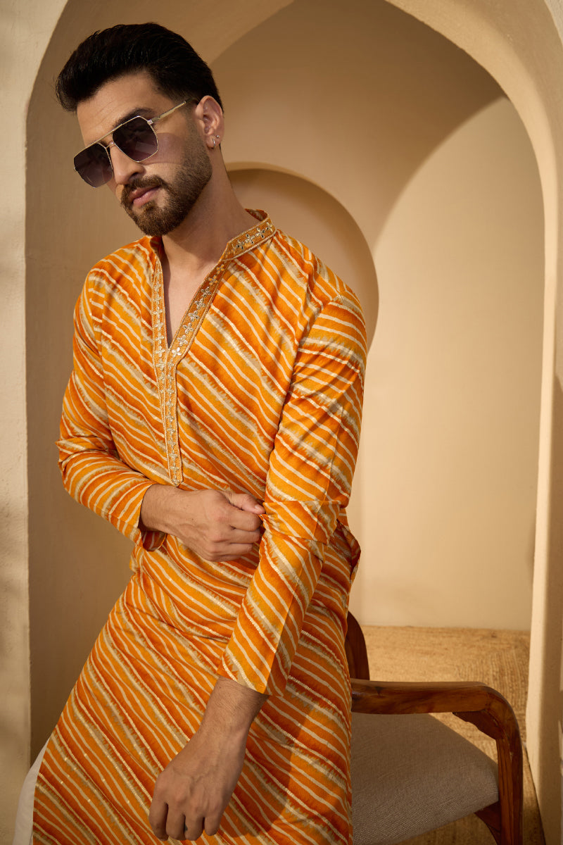 Yellow Rayon Leheriya Printed V-Neck Kurta MKU2755