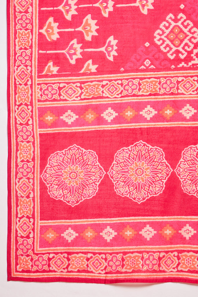 Pink Silk Blend Printed Ethnic Motifs Straight Kurta Set PKSKD3229