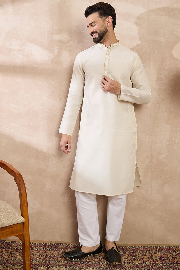 Off White Silk Blend Solid Woven Design Straight Kurta With Trouser MKSET1897