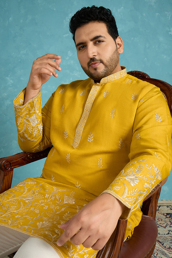 Yellow Silk Blend Solid Thread Work Embroidered Kurta MKU1314