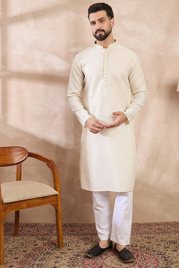 Off White Silk Blend Solid Woven Design Straight Kurta MKU1897