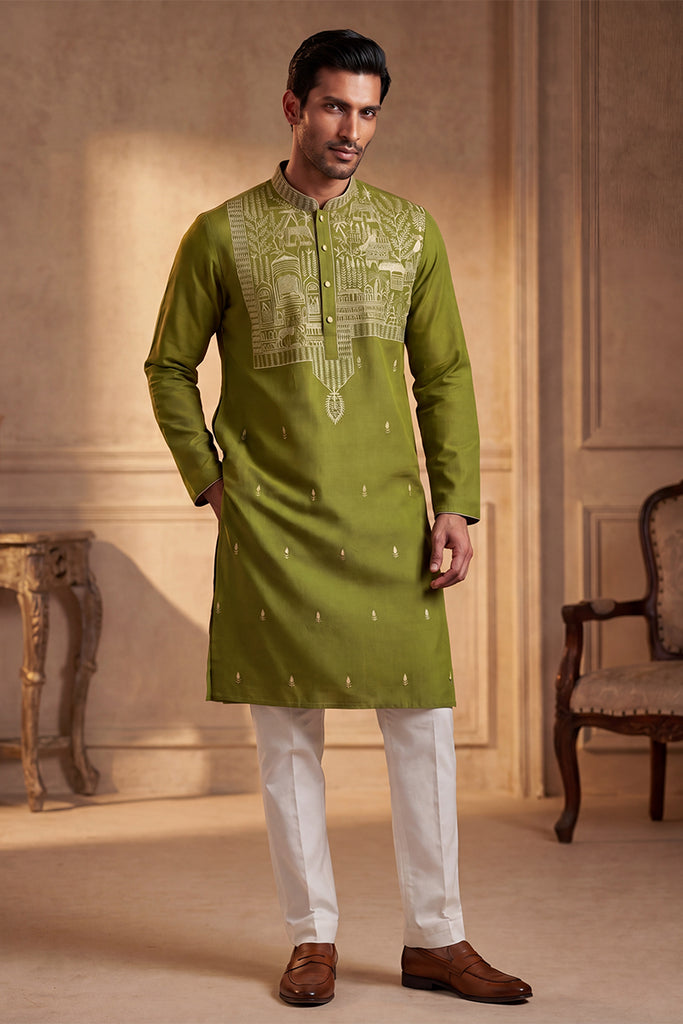 Green Silk Blend Solid Emboidered Straight Kurta With Trouser MKSET2373