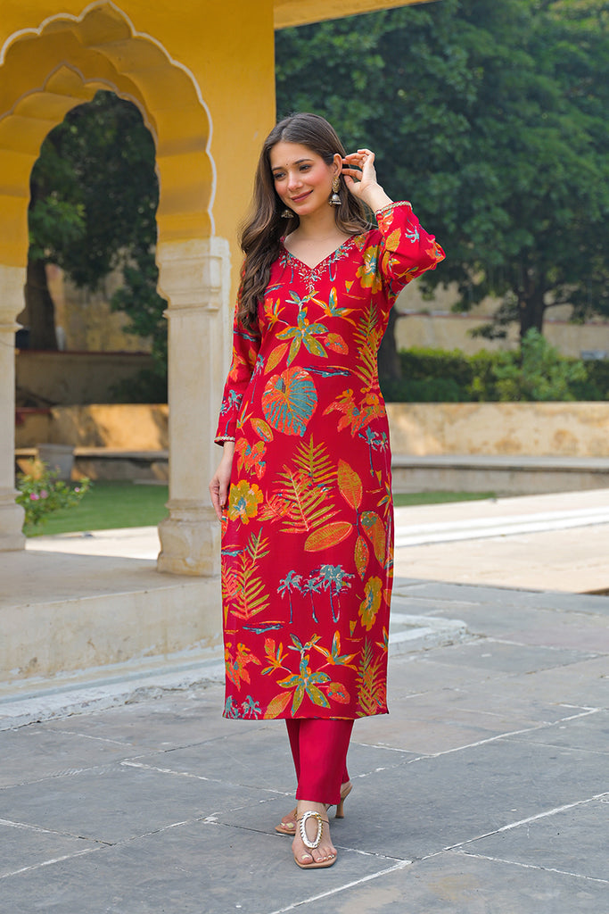 Pink Viscose Rayon Floral Printed Straight Kurta Trousers With Dupatta PKSKD3160