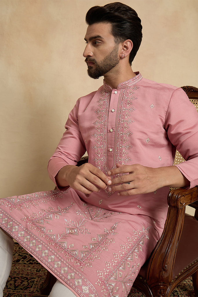 Pink Silk Blend Solid Embroidered Straight Kurta MKU2526