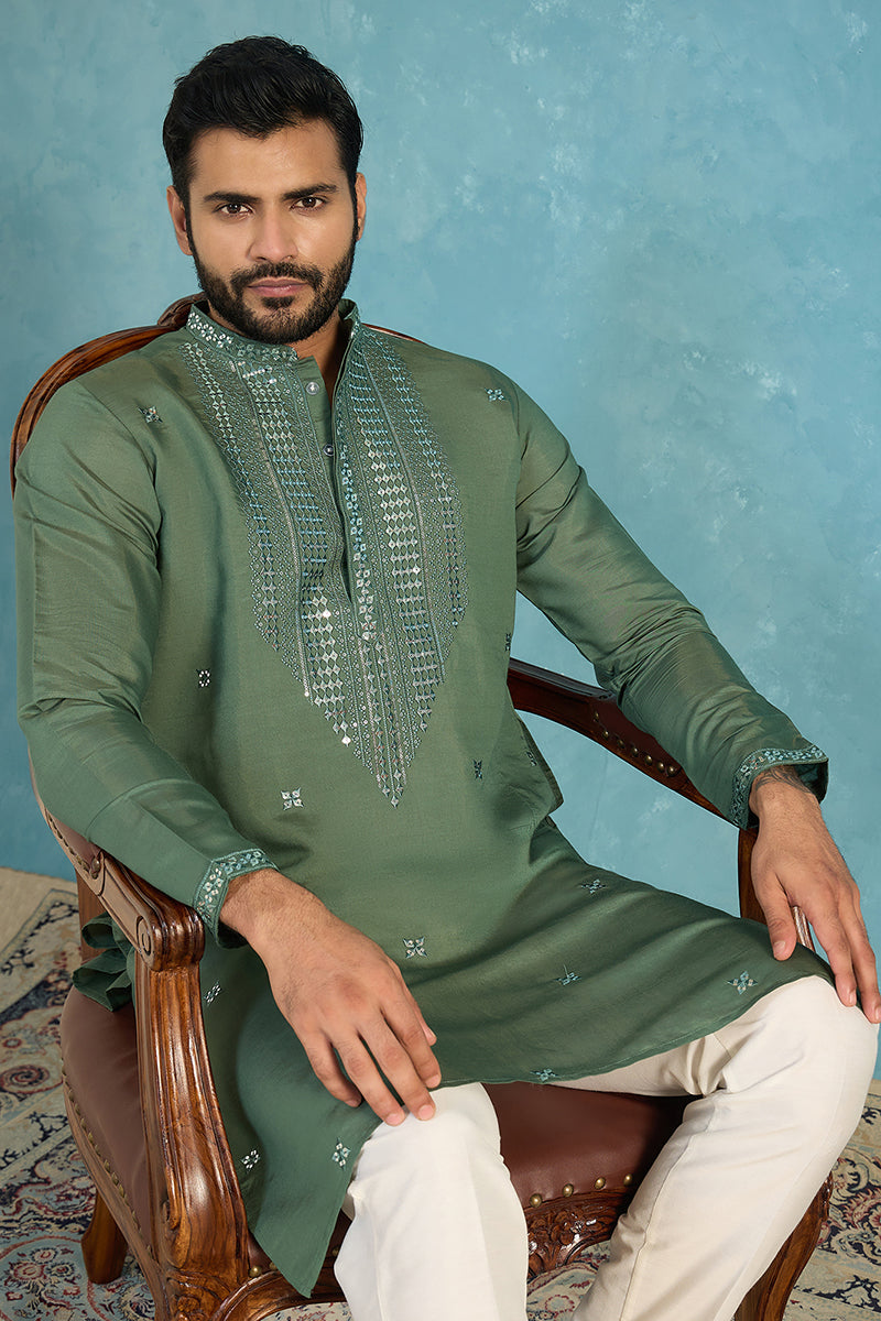 Green Silk Blend Solid Emboidered Sequins Kurta MKU2279