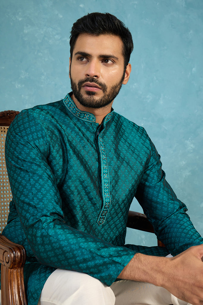 Green Silk Blend Woven Design Straight Kurta With Trouser MKSET1838