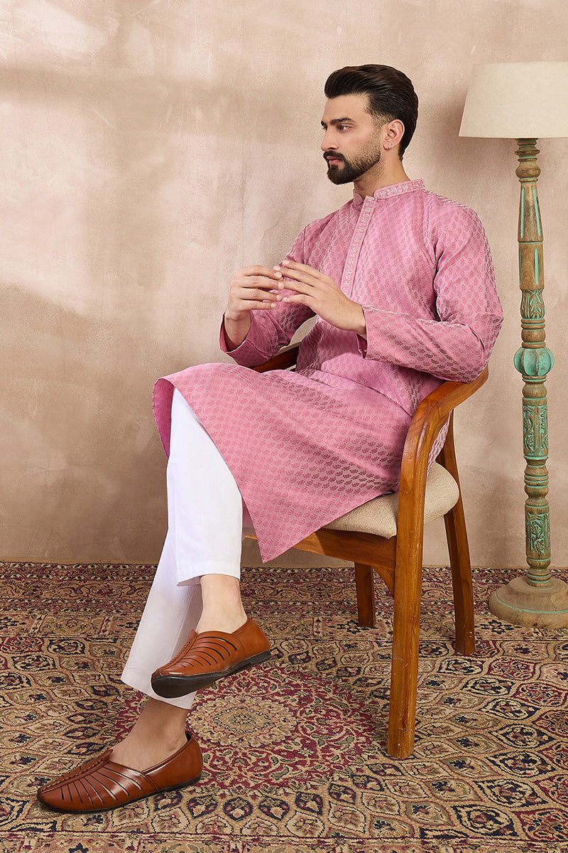 Pink Silk Blend Solid Woven Design Straight Kurta MKU1898