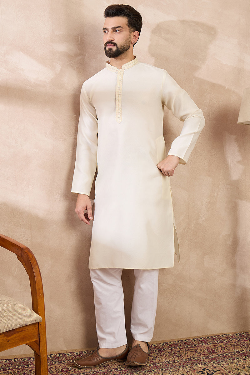 Off White Silk Blend Solid Embroidered Straight Kurta With Trouser MKSET1728