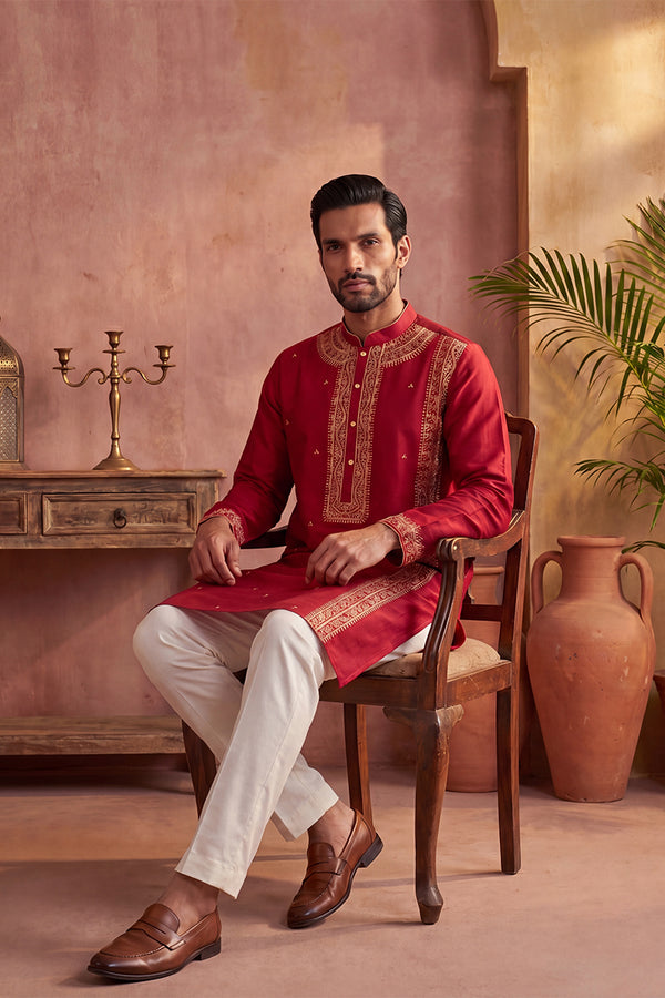 Red Silk Blend Solid Emboidered Straight Kurta With Trouser MKSET2314