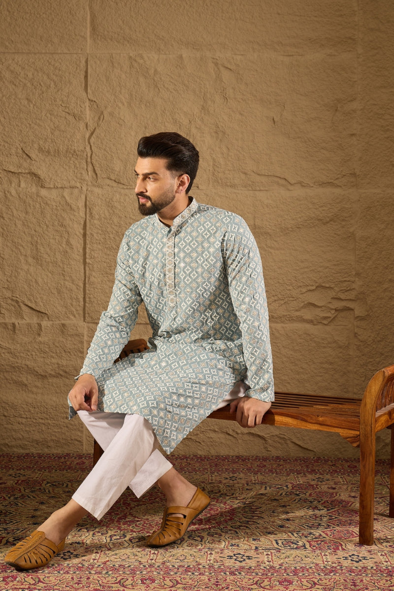 Blue Viscose Rayon Solid Embroidered Straight Kurta MKU1237