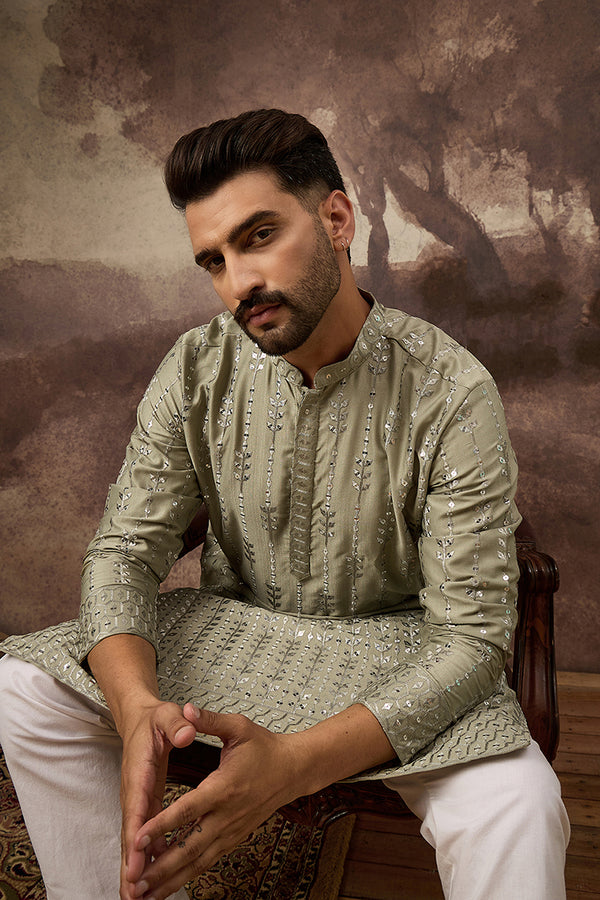 Green Silk Blend Solid Embroidered Straight Kurta With Pant Set MKSET1356
