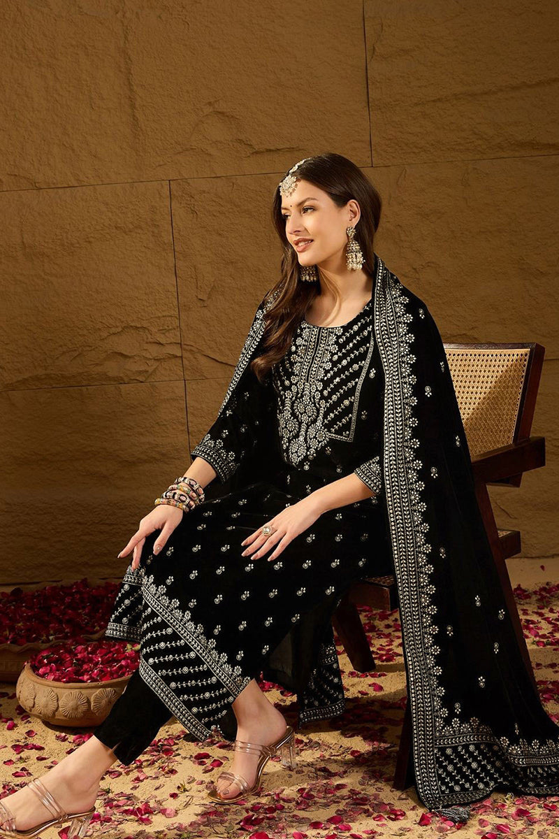 Black Velvet Ethnic Motifs Printed Straight Trousers Suit Set PKSKD2922