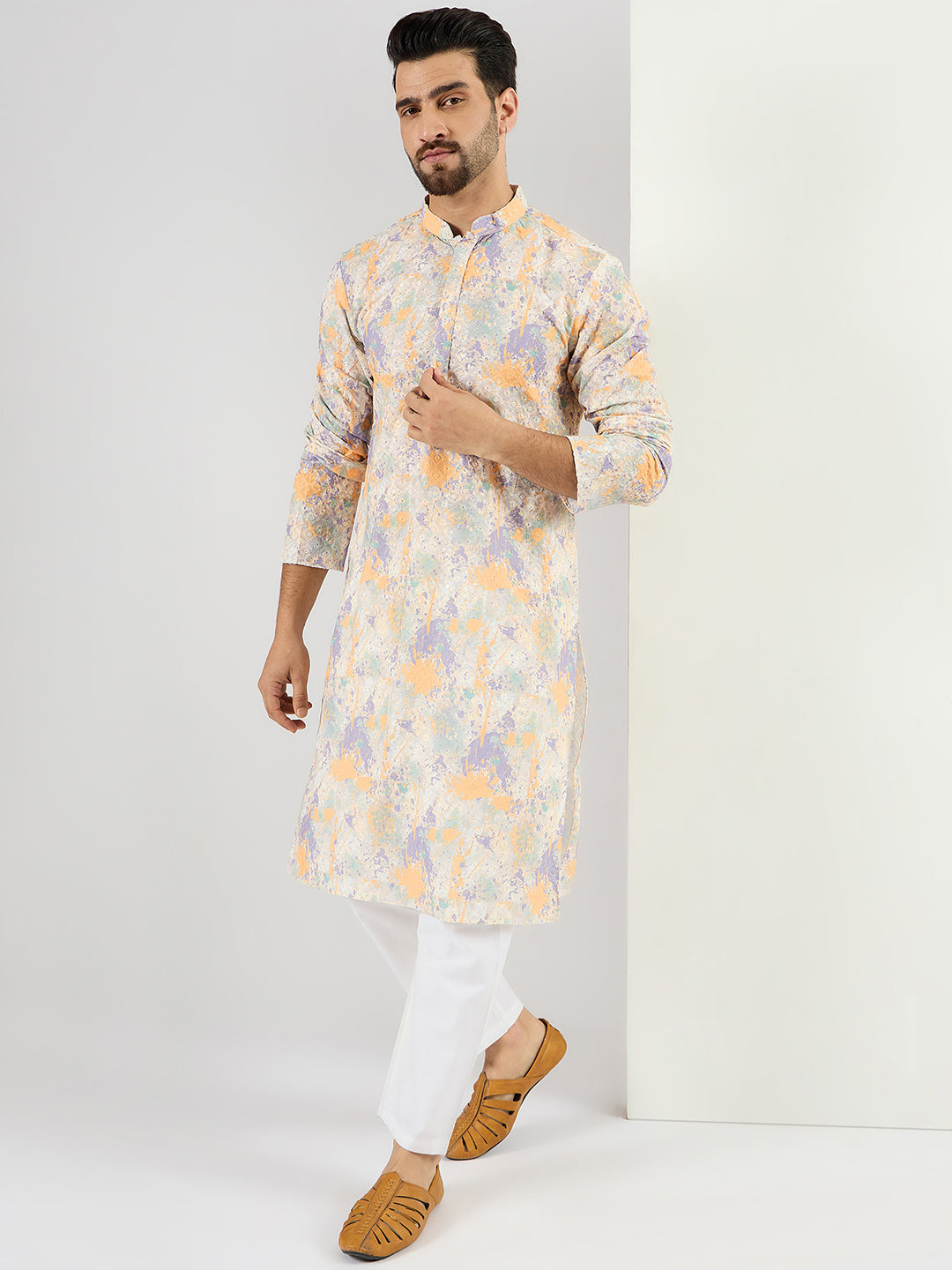 Ethnic Bay Men Off White Viscose Rayon Abstract Embroidered Chikankari Straight Kurta MKU1063