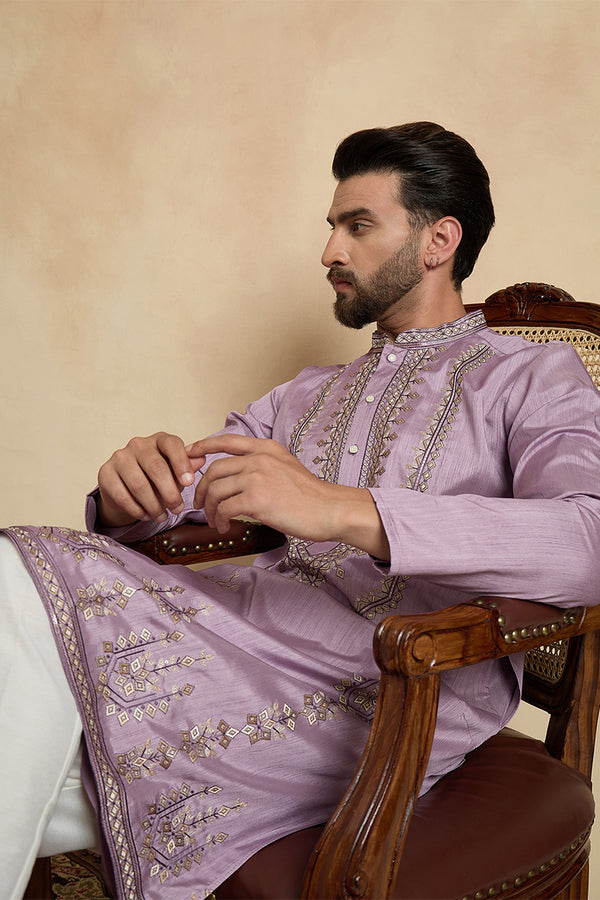 Lavender Silk Blend Solid Embroidered Straight Kurta MKU2527