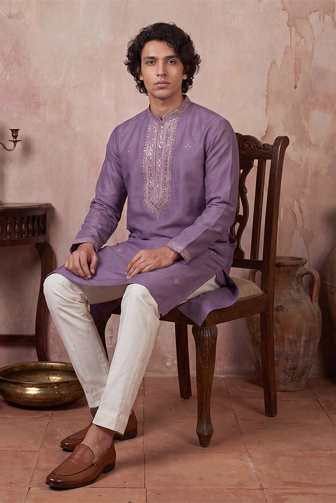 Lavender Silk Blend Solid Emboidered Sequins Kurta With Trouser MKSET2277