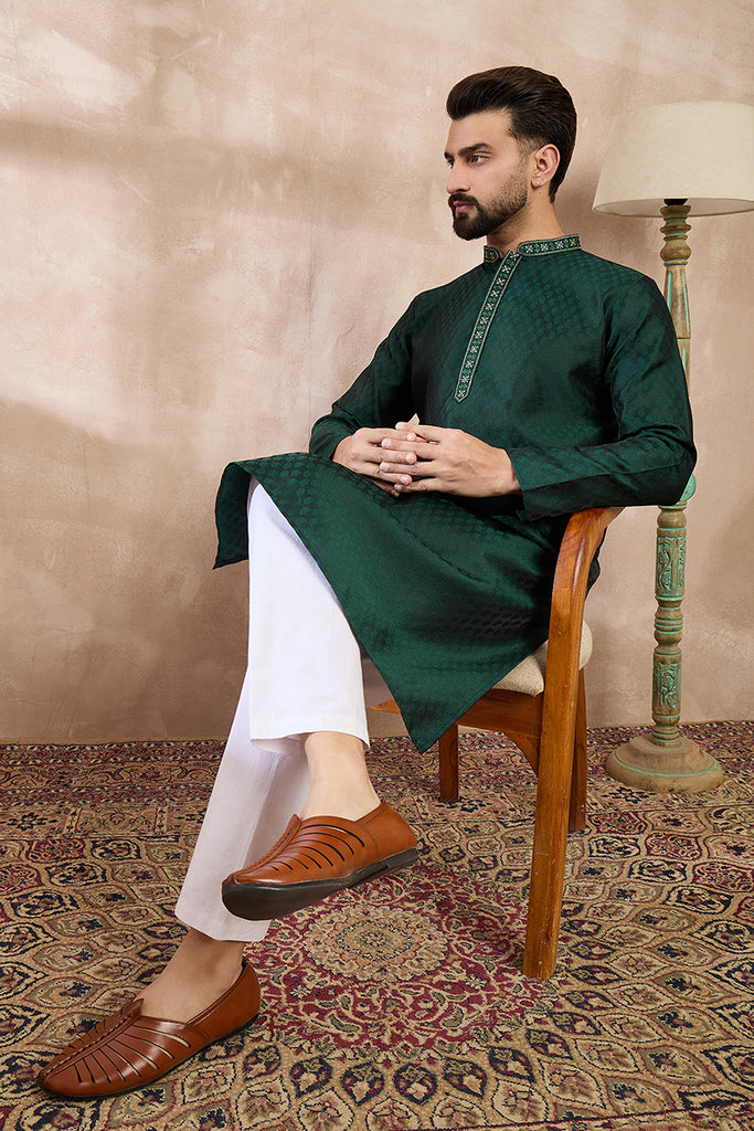 Green Silk Blend Solid Woven Design Straight Kurta With Trouser MKSET1900