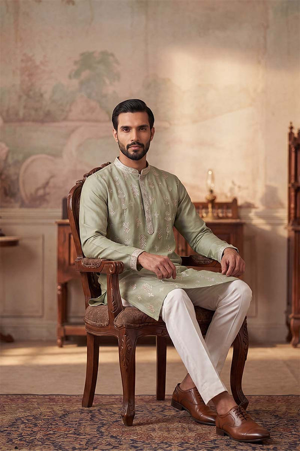 Green Silk Blend Solid Embroidered Kurta With Trousers MKSET2153