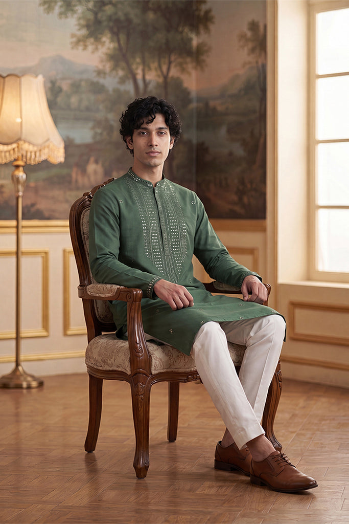 Green Silk Blend Solid Emboidered Sequins Kurta With Trouser MKSET2279