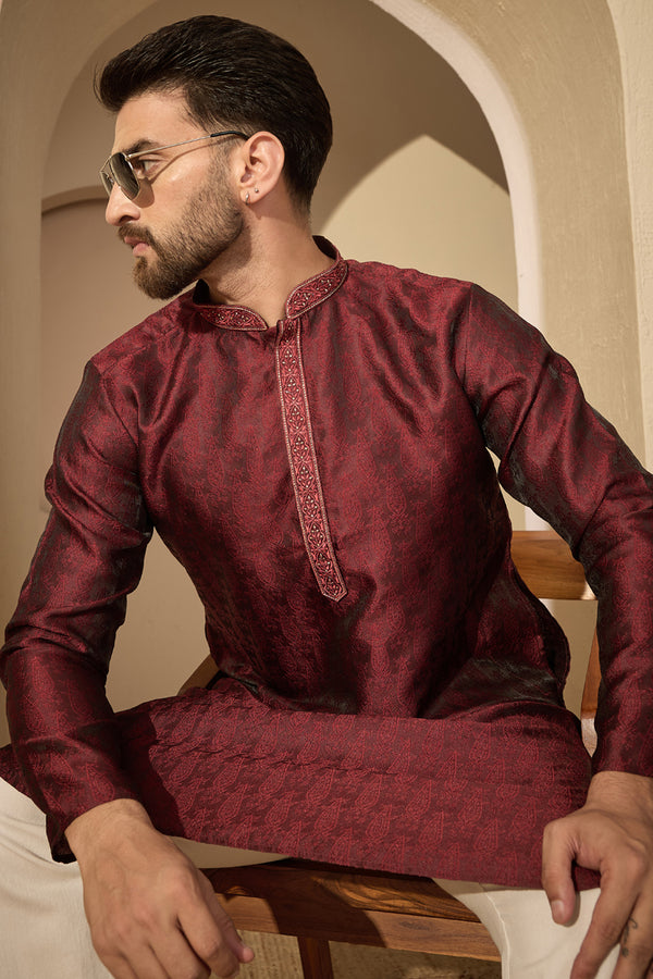 Maroon Jacquard Solid Embroidered Mandarin Collar Kurta MKU2744