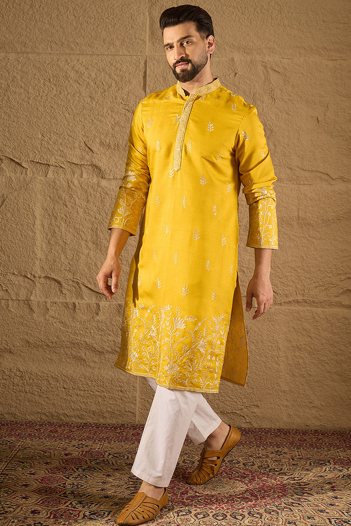 Yellow Verican Solid Embroidered Straight Kurta MKU1314
