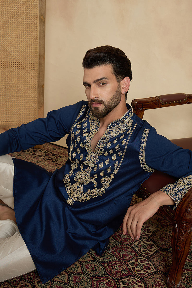 Blue Silk Blend Solid Embroidered Kurta MKU2448