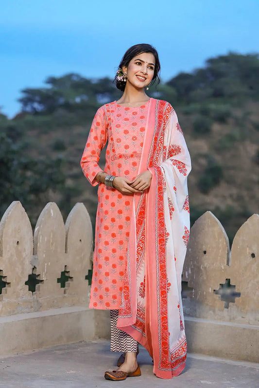 Pink And White Color Cotton Fabric Printed Fancy Kurta
