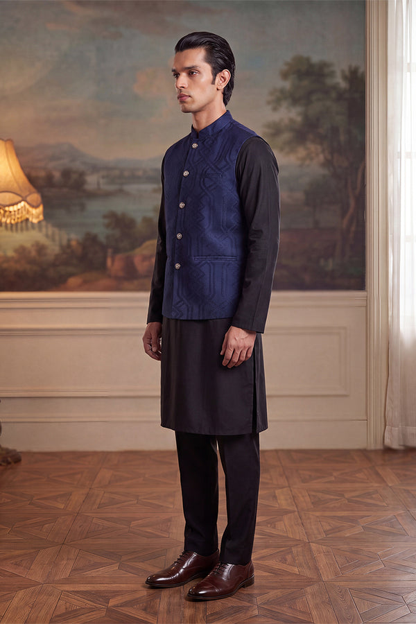 Violet Jacquard Woven Design Mandarin Collar Koti MKOT1045