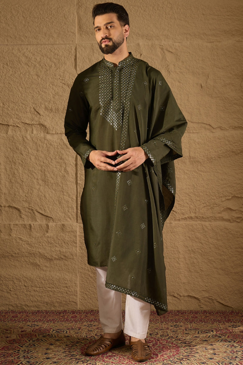 Green Silk Blend Solid Embroidered Straight Kurta with Dupatta MKUD1001