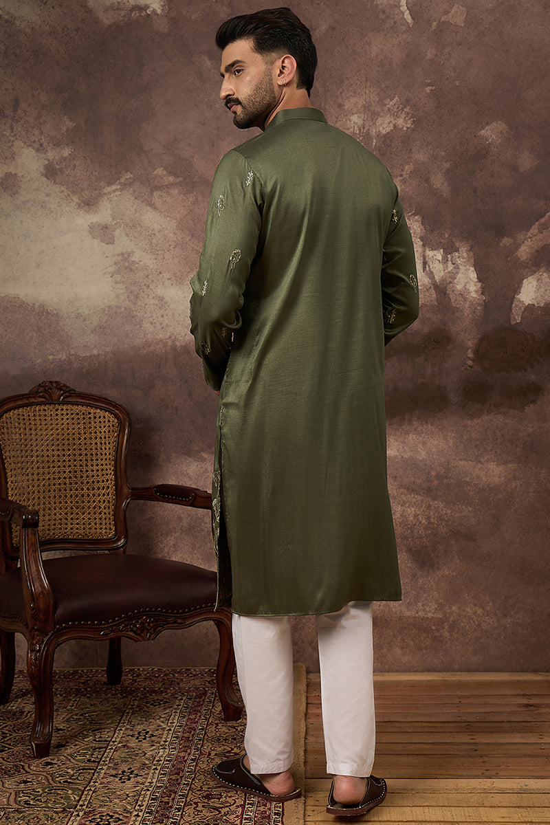 Green Silk Blend Solid Embroidered Straight Kurta and Trouser MKSET1332