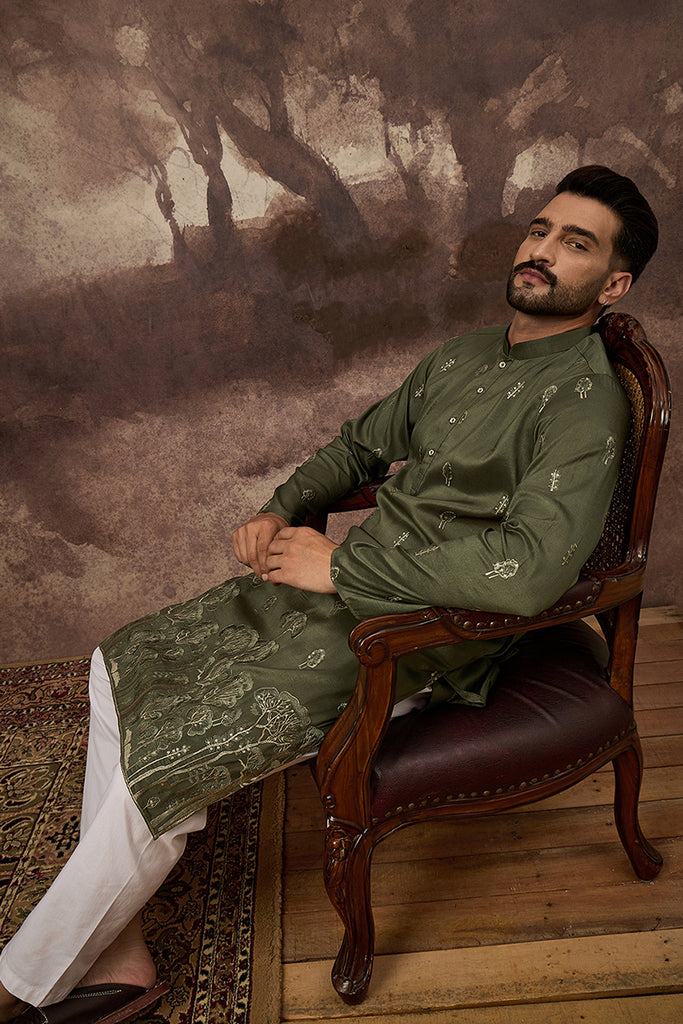 Green Silk Blend Solid Embroidered Straight Kurta and Trouser MKSET1332