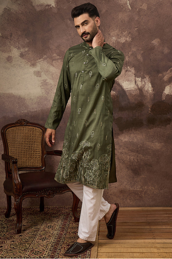 Green Silk Blend Solid Embroidered Straight Kurta and Trouser MKSET1332