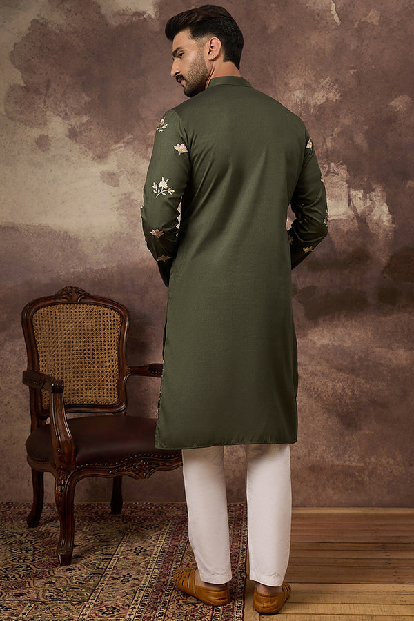 Green Silk Blend Solid Embroidered Straight Kurta and Trouser MKSET1338