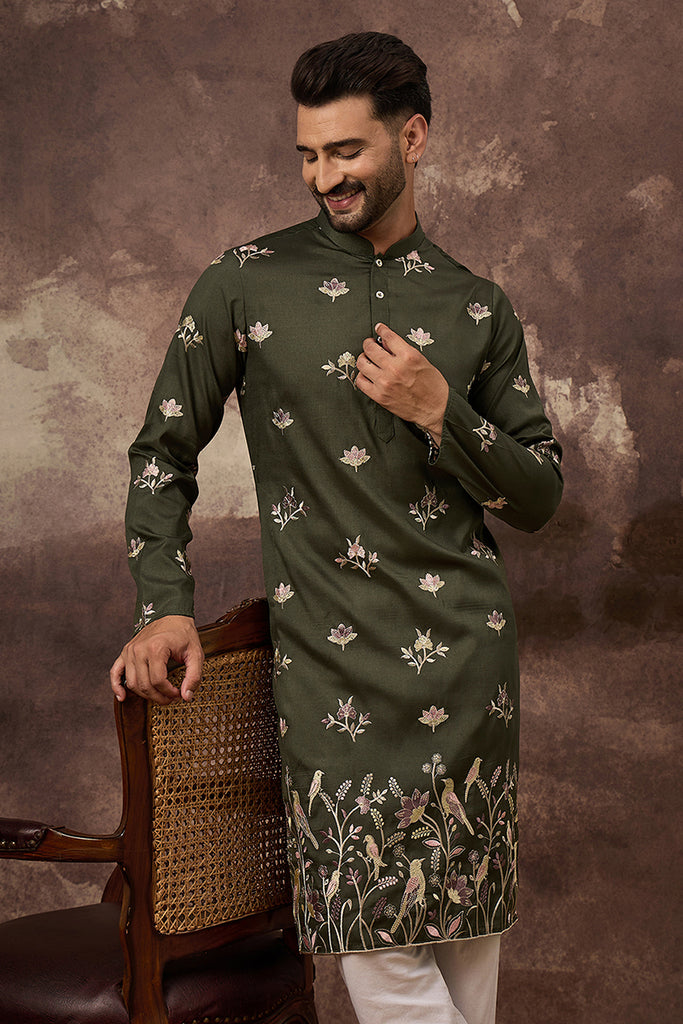 Green Silk Blend Solid Embroidered Straight Kurta and Trouser MKSET1338