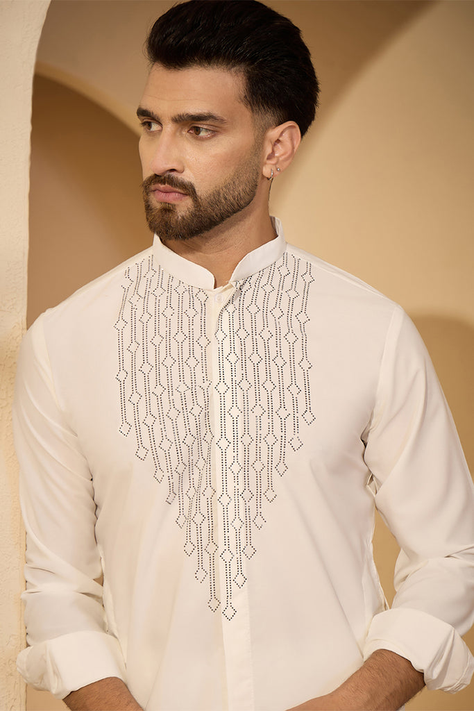 White Silk Blend Embroidered Solid Mens Kurta With Trouser MKSET2452