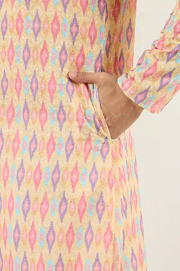 Ethnic Bay Men Yellow Viscose Rayon Abstract Embroidered Chikankari Straight Kurta MKU1066