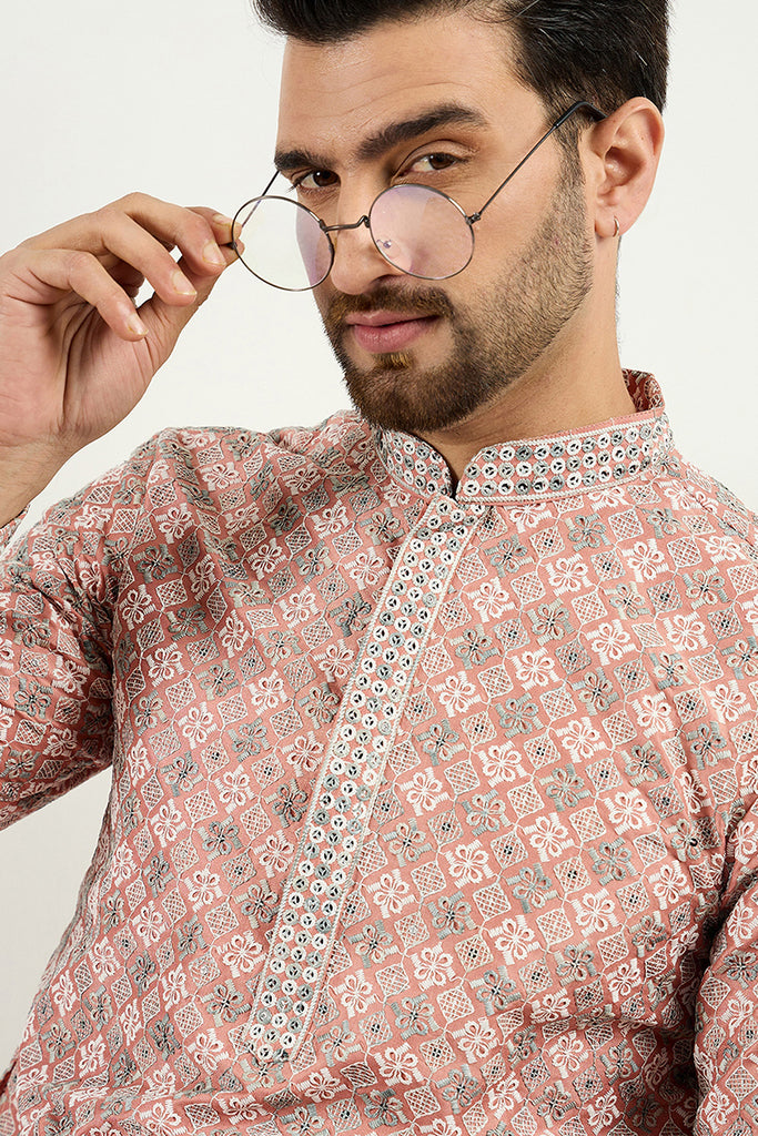Ethnic Bay Men Peach Viscose Rayon Solid Embroidered Chikankari Straight Kurta MKU1089