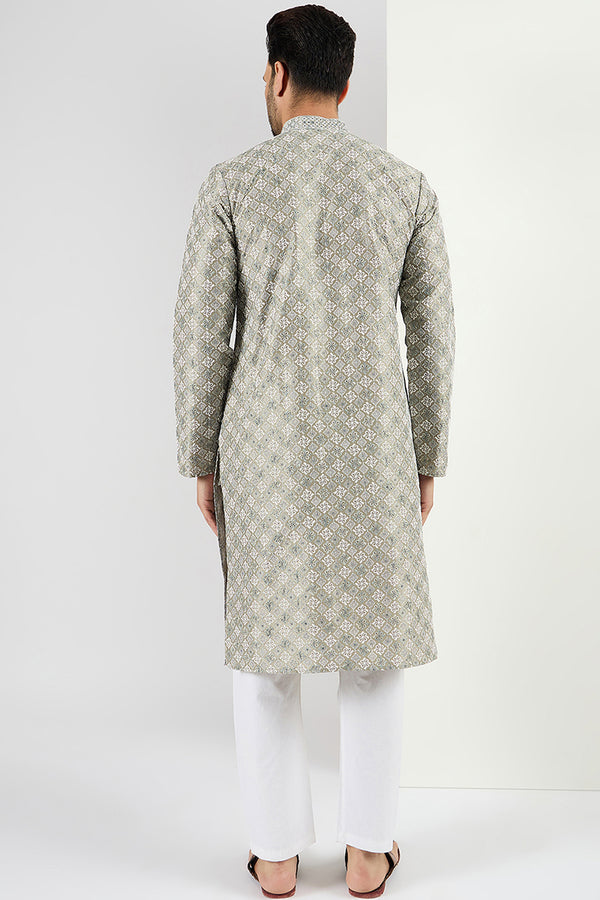 Ethnic Bay Men Green Viscose Rayon Solid Embroidered Chikankari Straight Kurta MKU1090