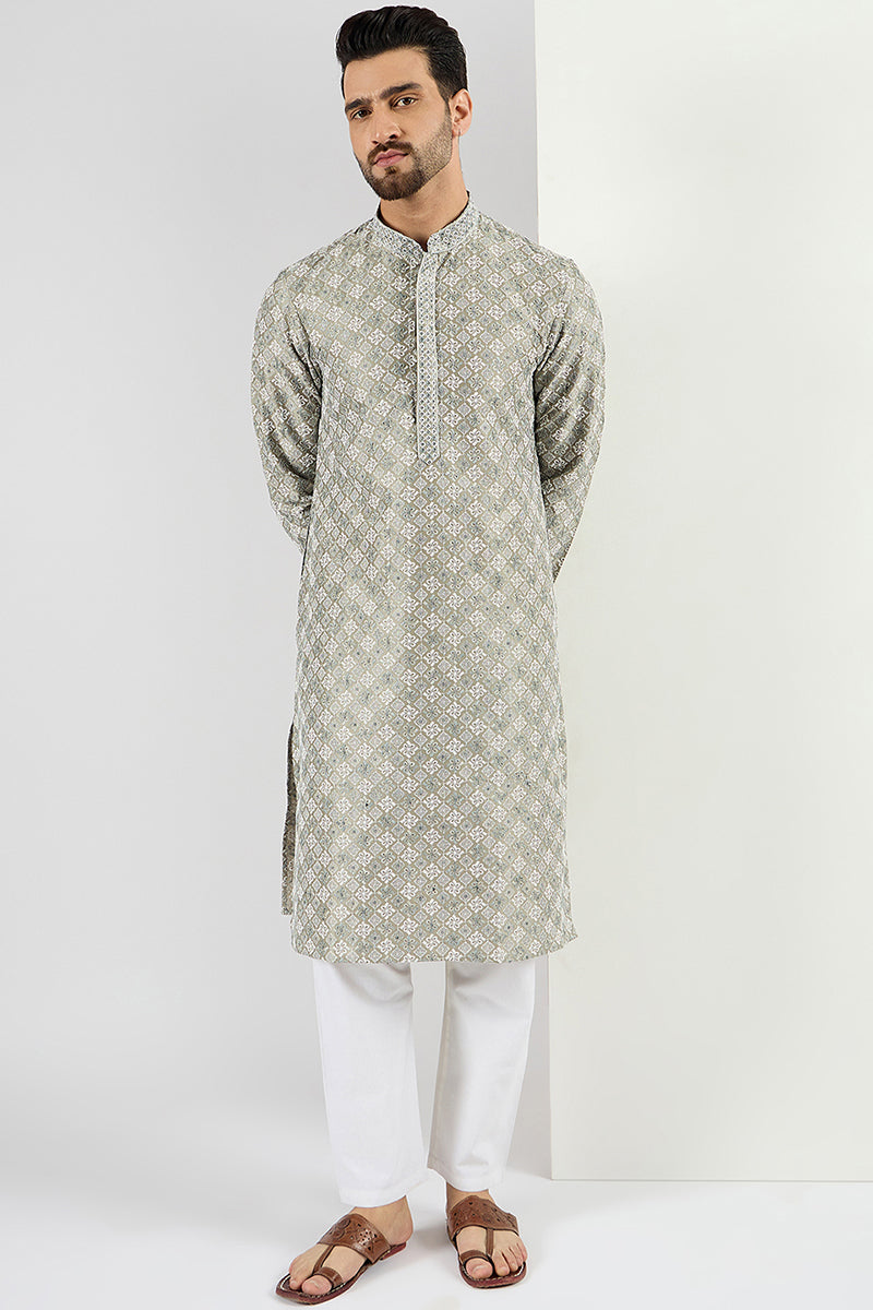 Ethnic Bay Men Green Viscose Rayon Solid Embroidered Chikankari Straight Kurta MKU1090
