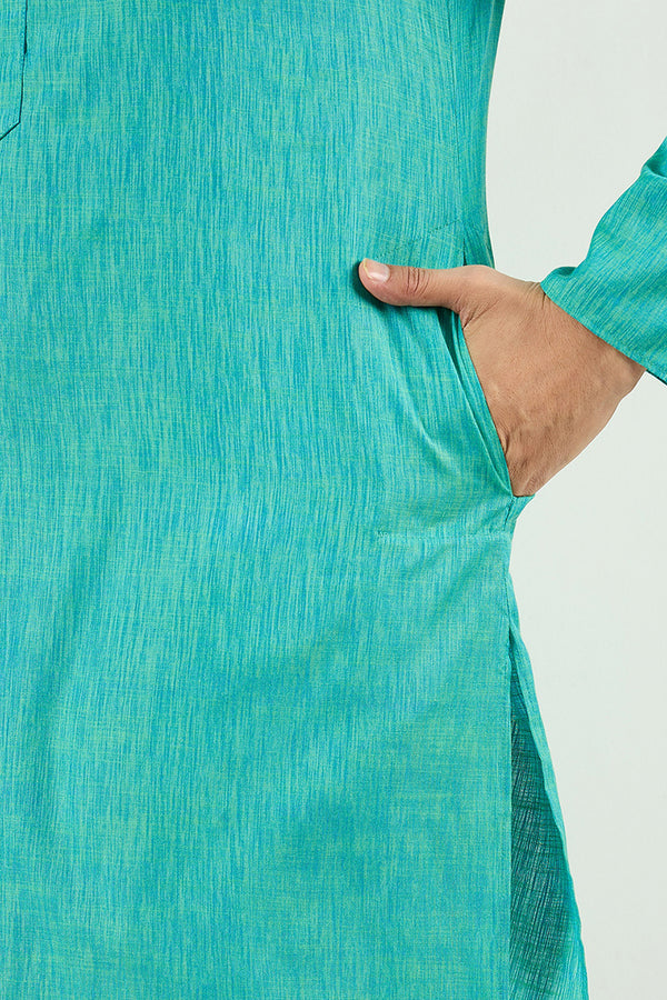 Ethnic Bay Men Teal Blue Cotton Solid Woven Design Straight Kurta MKU1095