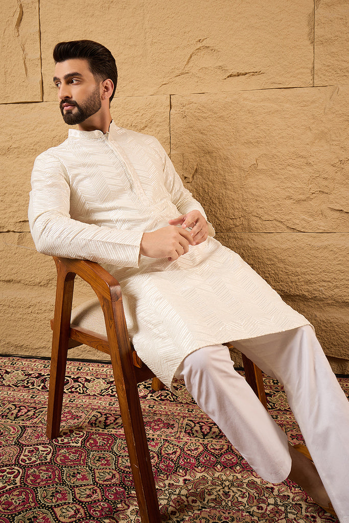 Off White Viscose Rayon Solid Embroidered Straight Ethnic Kurta HOPMKU1102