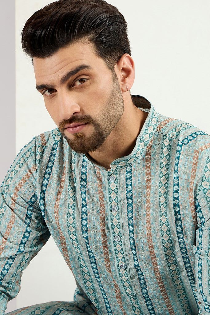 Ethnic Bay Men Teal Viscose Rayon Geometric Embroidered Chikankari Straight Kurta MKU1118