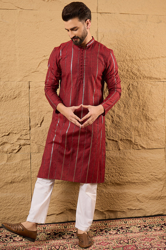 Maroon Cotton Solid Embroidered Sequins Straight Kurta HOPMKU1124